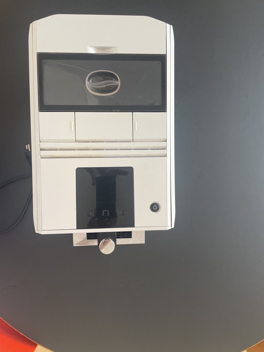 Jura Kaffeemaschinen & Espressomaschinen: Machine à café Jura A100 – Gebraucht aus Grandvaux von joa_v6gj 4
