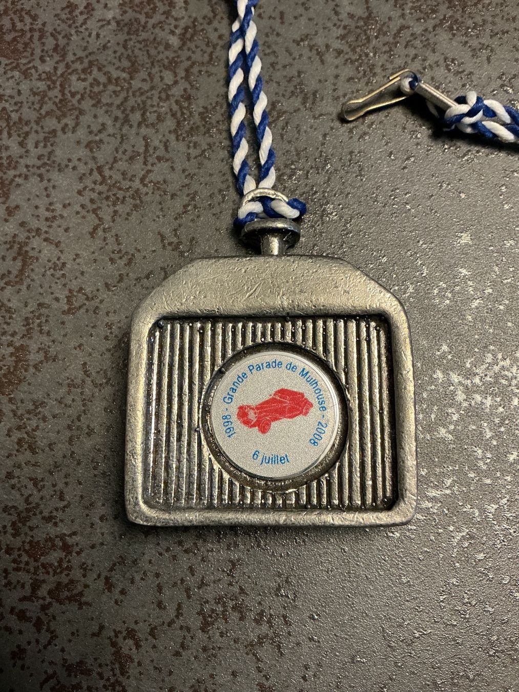 Placchette & Badge: Plakette / Anhänger – Usato da Horw venduto da adler65 1