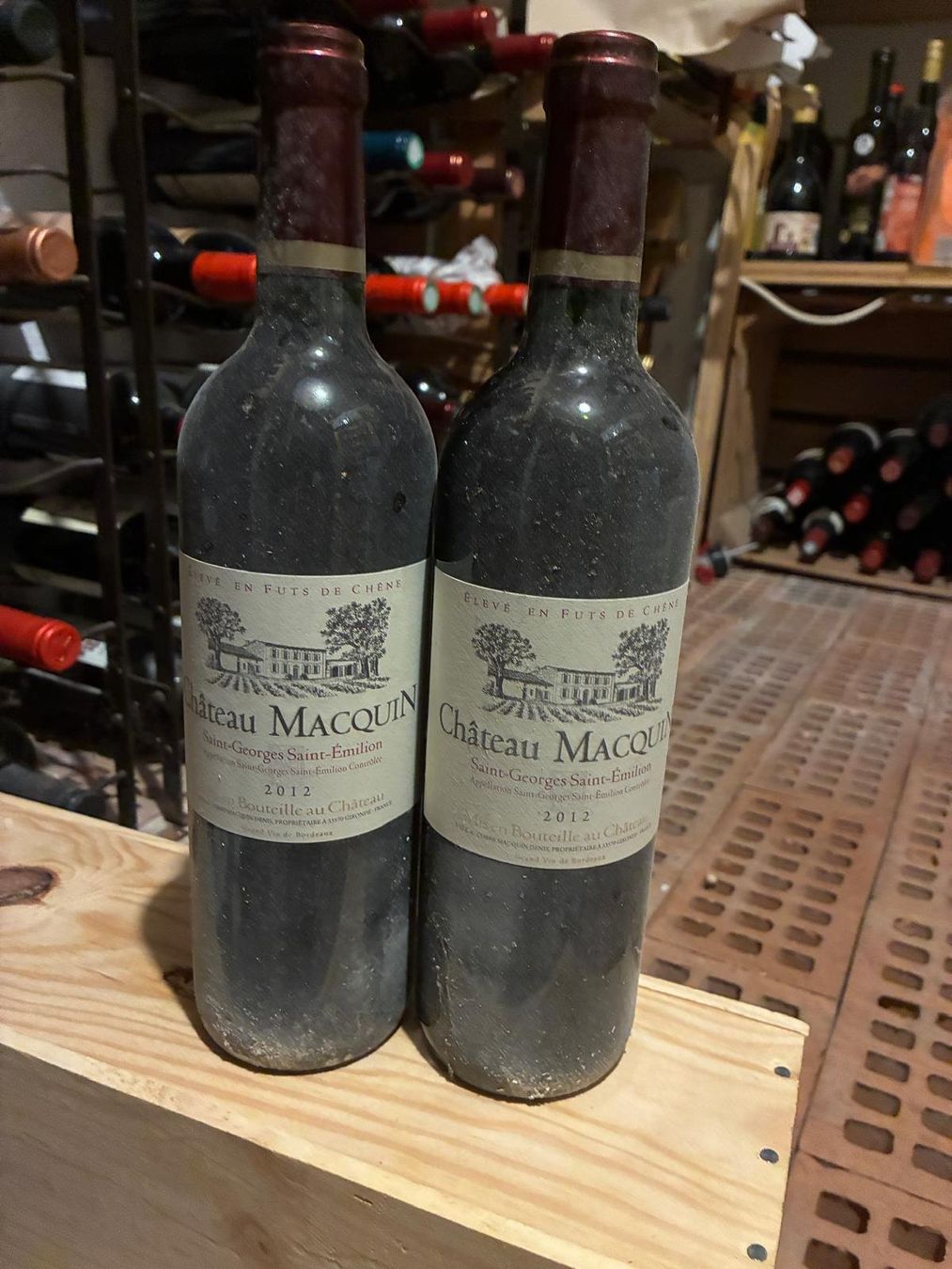 Vino: 2 bouteilles Château Macquin 2012 Saint-Georges – Nuovo (secondo la descrizione) da Biel/Bienne venduto da tal3