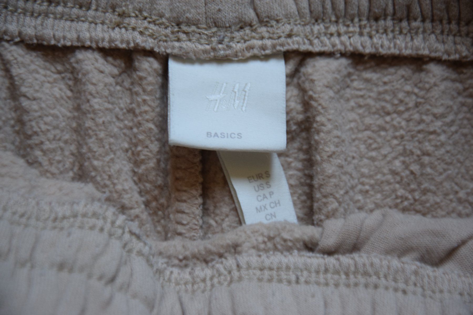 H&M Pantaloni: Damen Training Hose gr. S – Usato da Mezzovico venduto da finsteraar 1