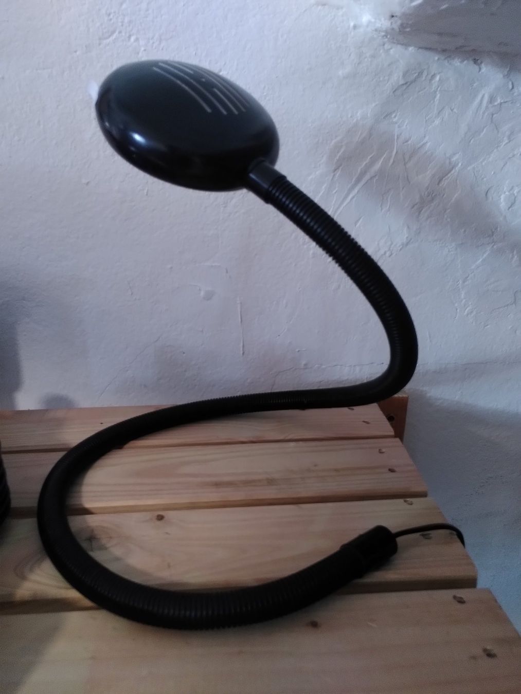 Lampade: vintage Lampe Snake - Aluminor – Usato da Vuiteboeuf venduto da broticaire