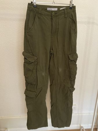 Pantalon cargo à poches vert kaki Bershka, t.36/S