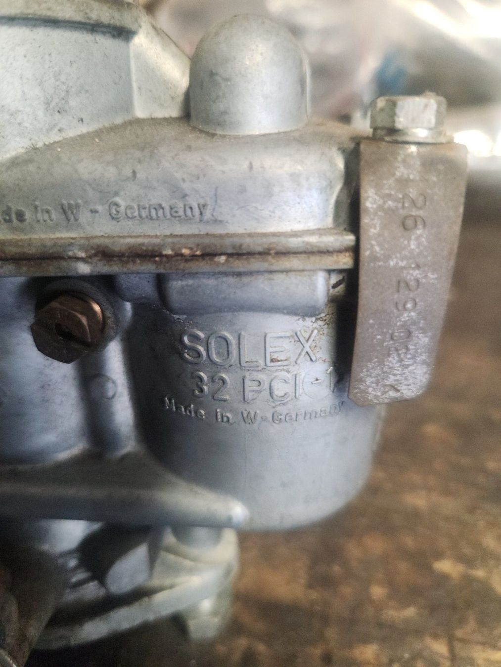 VW Toutes les pièces auto: Carburateur VW Solex 32 PCI – D'occasion à Céligny par Taototo73