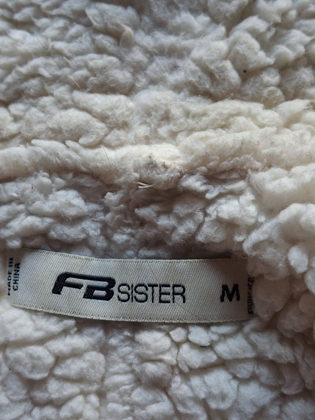 Gilet & Giacche senza maniche: Gilet taille M marque FB Sister – Usato da Villiers venduto da san_jn5w 2