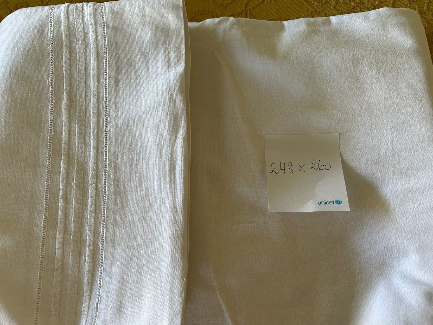Linge de lit: Lenzuolo bianco 248x260cm – D'occasion à Melano par H-Sara 1