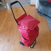 Einkaufswagen , Einkaufstrolley, isoliert,Perigot