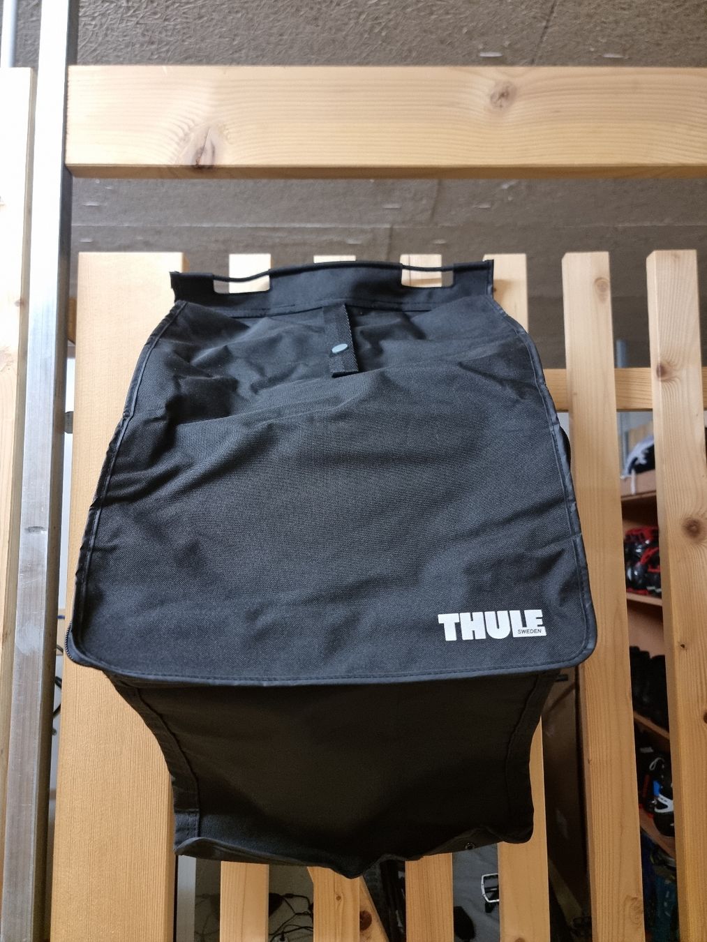Taschen: Thule Schuhtasche – Neu (gemäss Beschreibung) aus Einsiedeln von HabaschCH