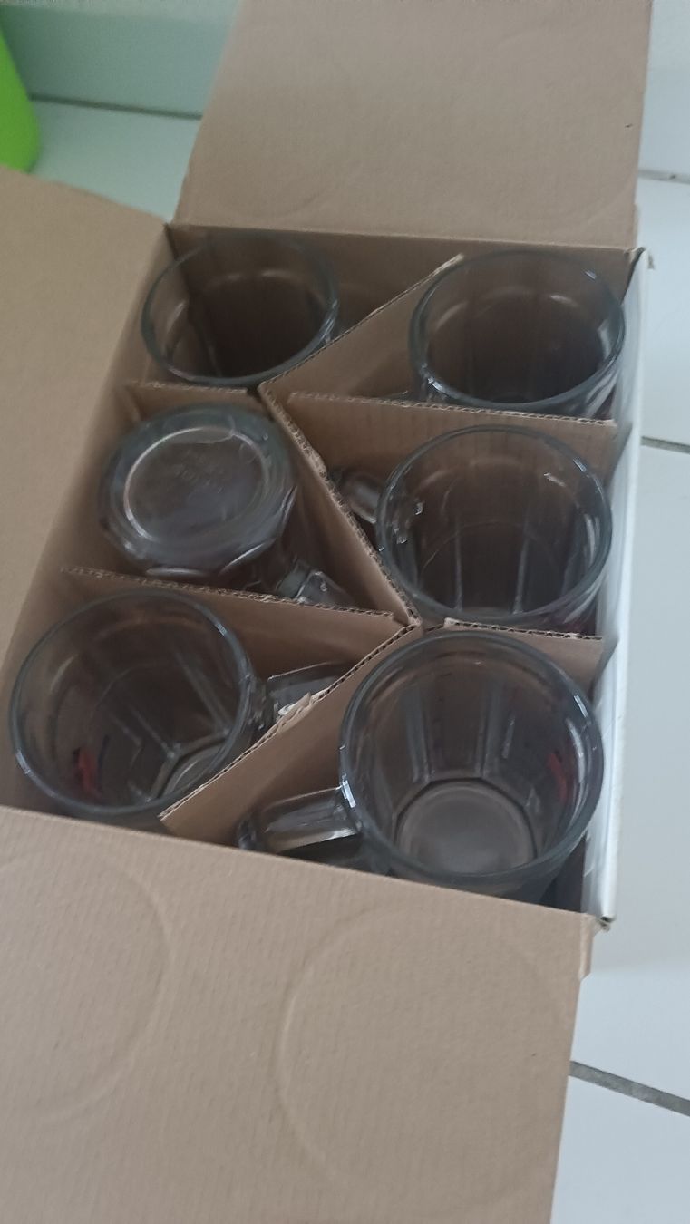 Feldschlösschen Bicchieri: SAHM Feldschlösschen Bierglas 6х0,5l  – Nuovo (secondo la descrizione) da Hägendorf venduto da aga_mh97 2