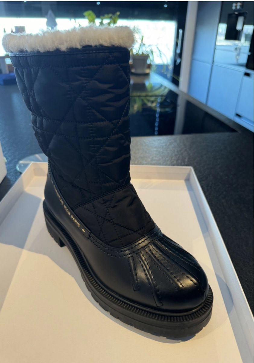 Damenschuhe: Dior – Neu und originalverpackt aus Wollerau von mah_9jrb