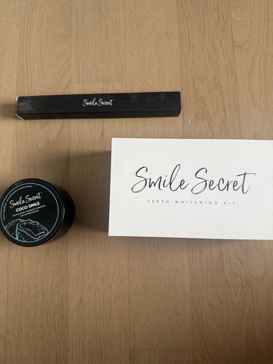 Cura dei denti: Smile Secret Teeth Whitening Kit  – Nuovo e nell'imballaggio originale da Chur venduto da Iceboozer 1