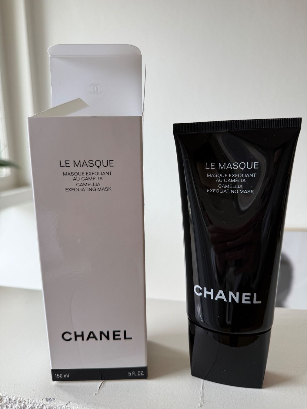 Chanel Cura del viso: Chanel Le Masque 150 ml – Nuovo e nell'imballaggio originale da Zürich venduto da luxforless