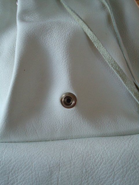 Zaini: Kleiner Lederrucksack weiss – Nuovo (secondo la descrizione) da Stein AR venduto da dylesi 5