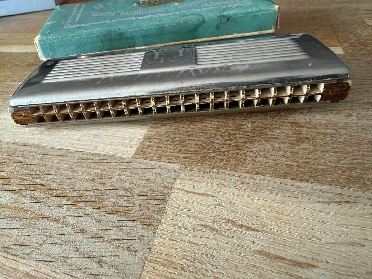 Hohner Musikinstrumente: M. Hohner Mundharmonika "Bravi Alpini" Harmonika – Gebraucht aus Goldach von Messerguru 4