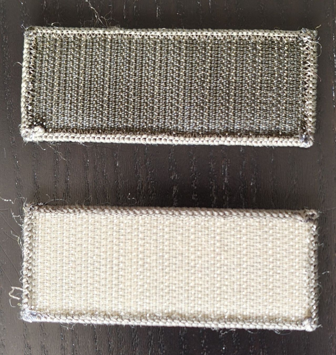Armée suisse Plaquettes & Badges: 2 Milizabzeichen – D'occasion à Biberist par Slick 3