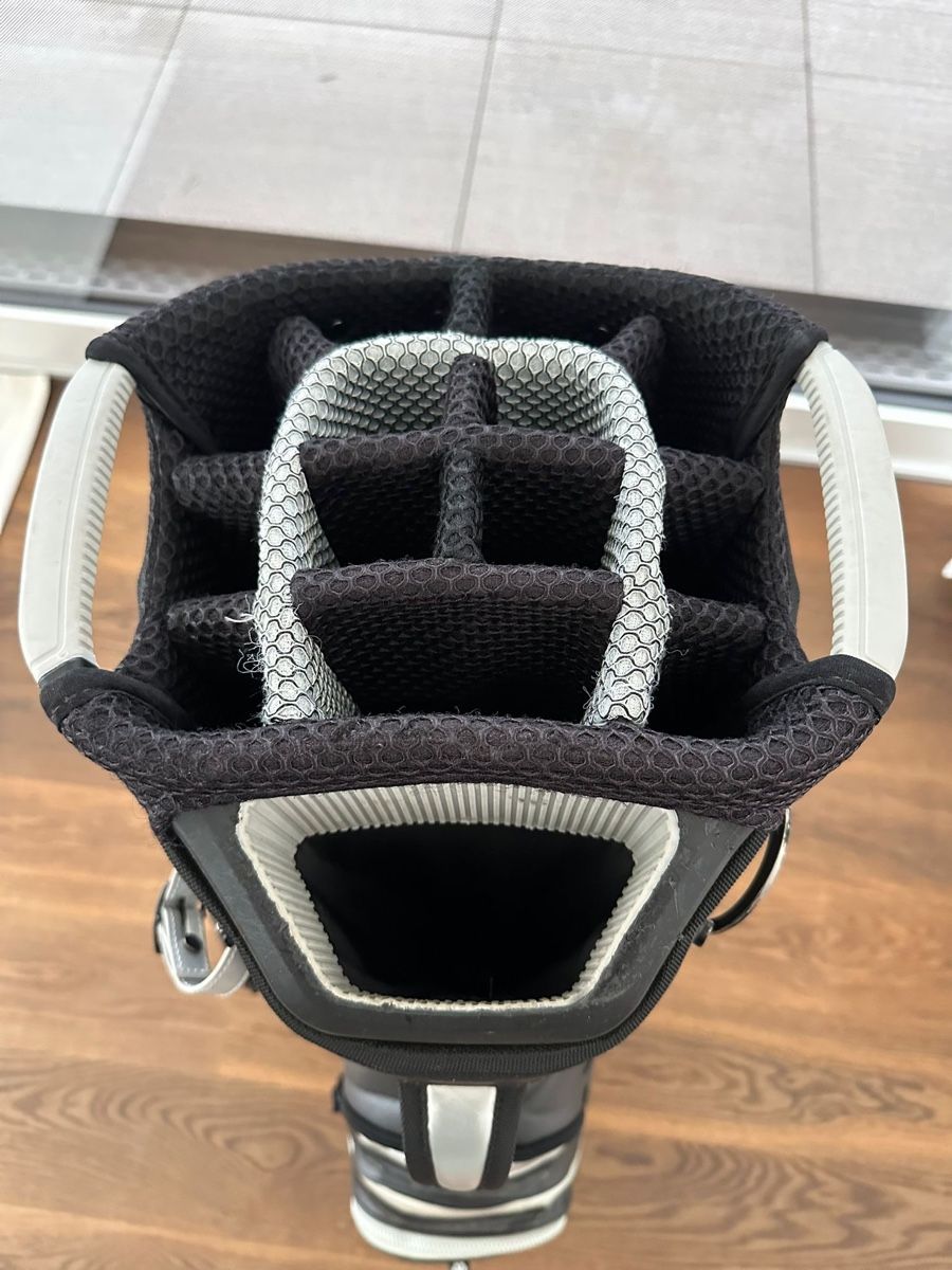 Borse: Golfbag, Cartbag XXIO – Usato da Küssnacht am Rigi venduto da mikeimboden 5