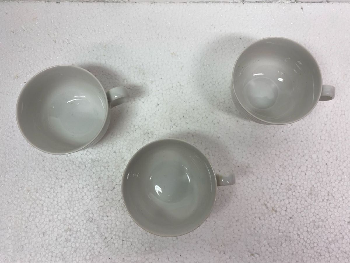 Tassen: 3x Tassen Weiss Goebel design – Gebraucht aus sursee von trilli-tralli 3