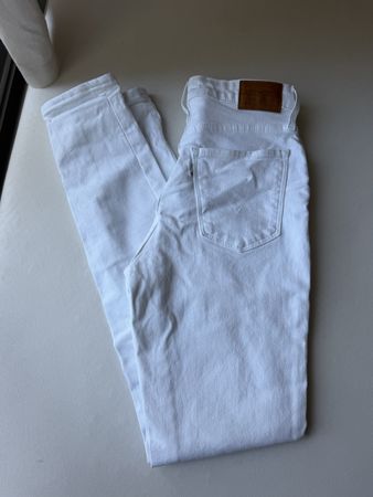 Levi‘s 721 High Rise Skinny Jeans weiss Gr. 27