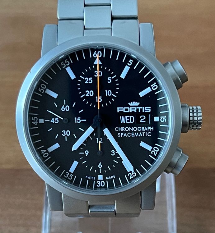 Fortis hot sale spacematic chronograph