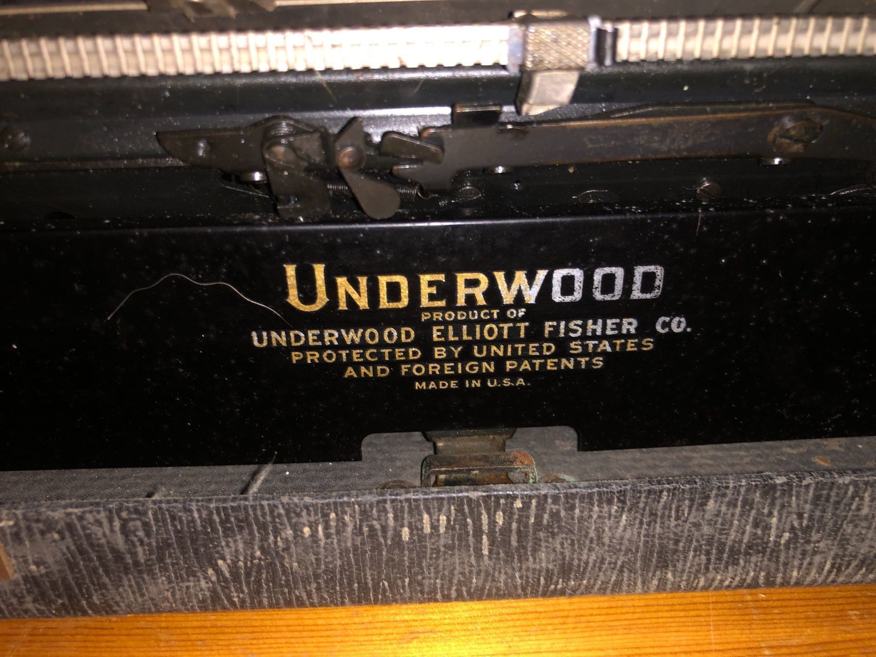 Underwood Macchine da scrivere: Underwood Schreibmaschine – Usato da Schlieren venduto da Flower5 4
