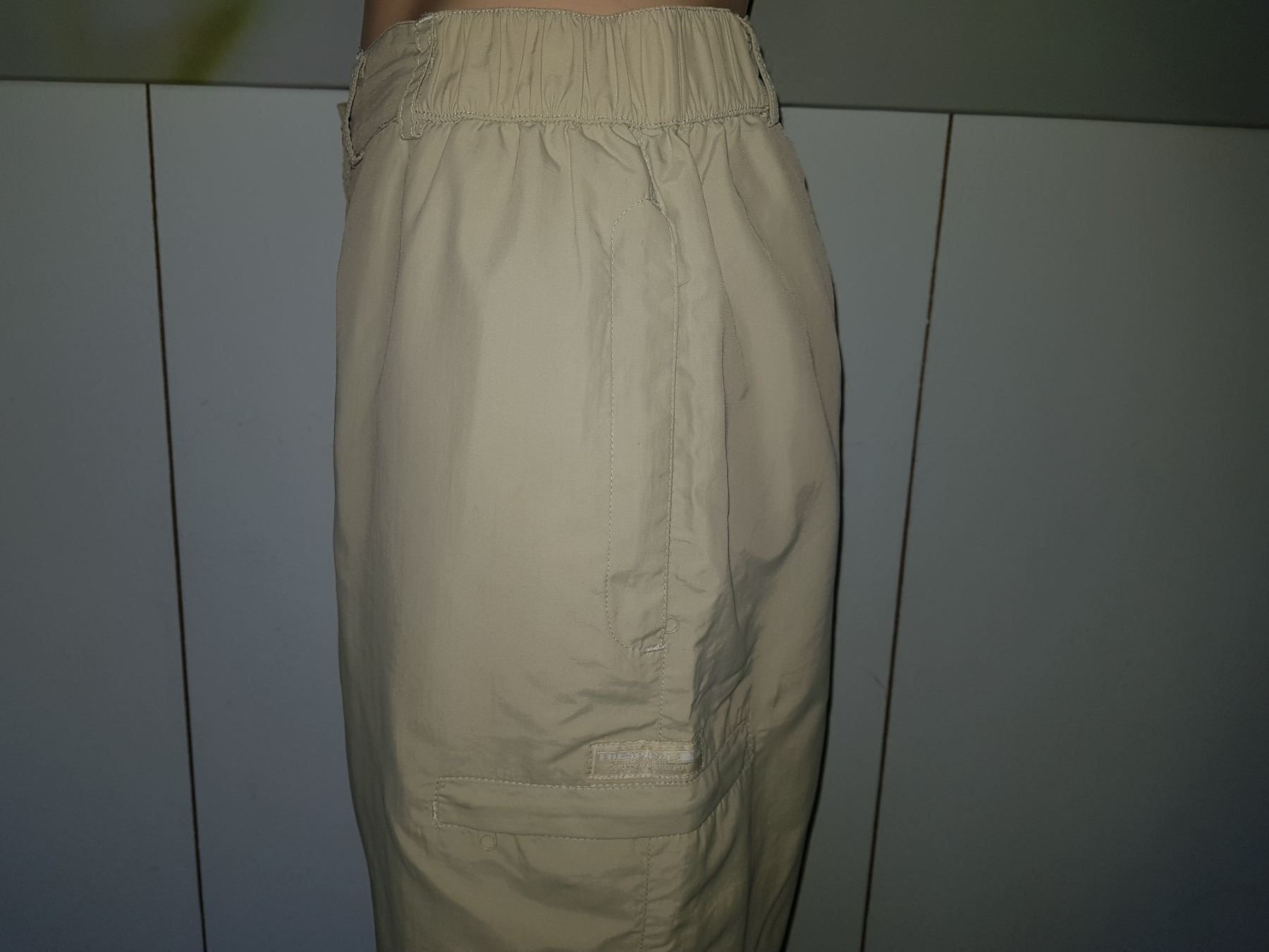 Pantaloni: Pantalon 3/4 TREPASS Taille XL – Usato da Cossonay-ville venduto da Super-Price-Quality 3