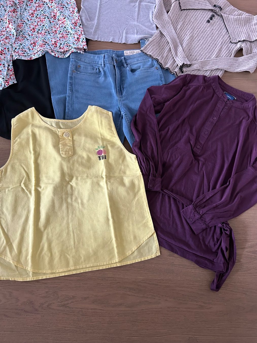 Benetton Lots de vêtements: Clothes Pack S – D'occasion à Erlenbach ZH par Syssi_C 3