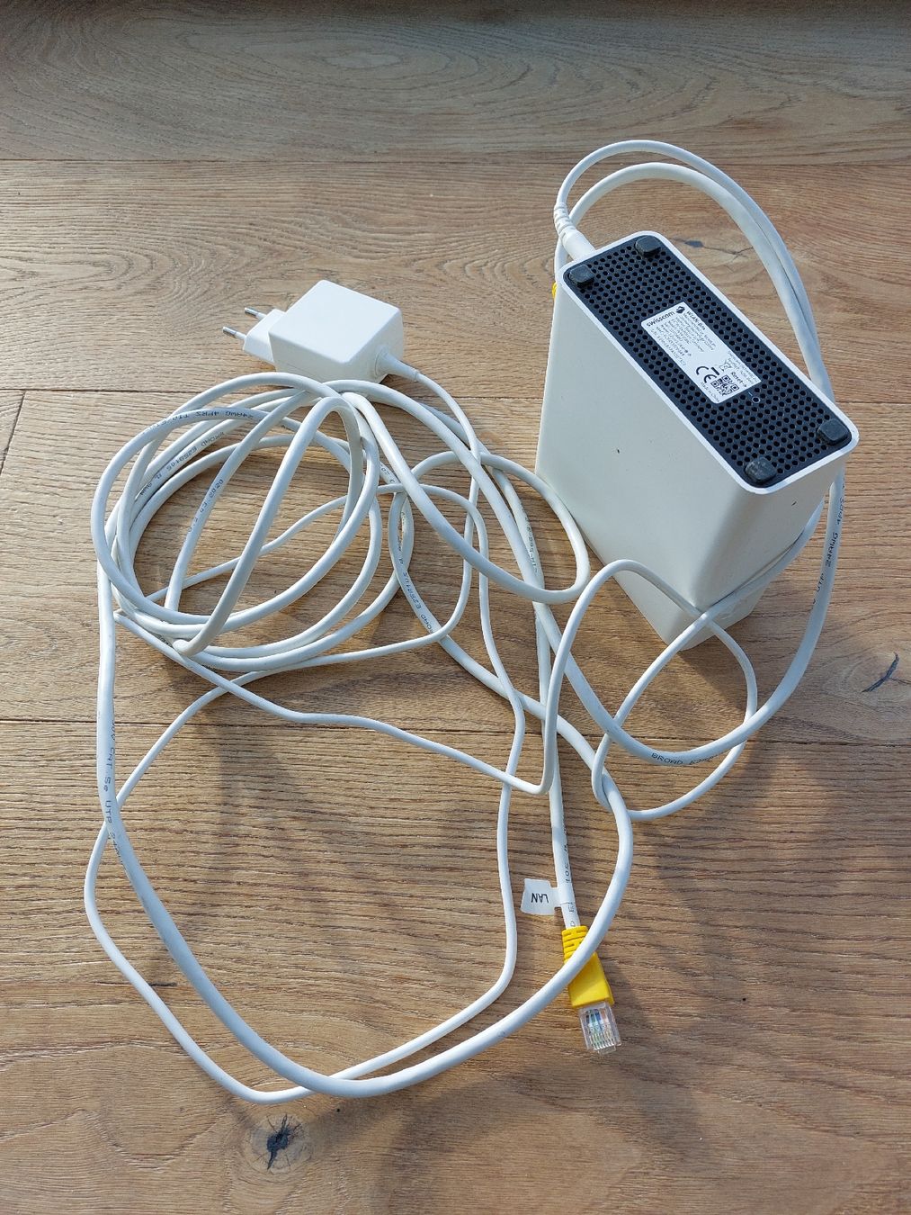 Amplificatori: Repaeter WiFi Verstärker und Box – Usato da Abtwil SG venduto da brigittep