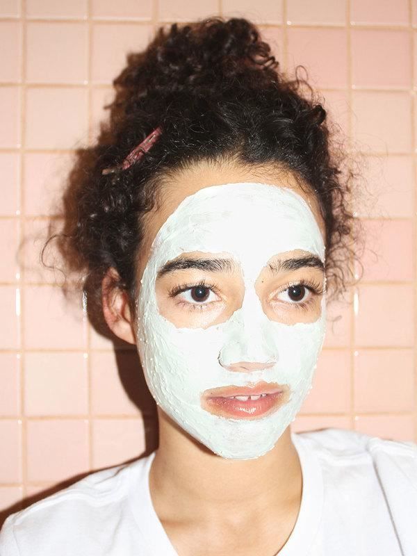 Gesichtspflege: Glossier Mega Greens Galaxy Detoxifying Gesichtsmaske – Neu und originalverpackt aus Cham von Trendy_Outlet 7