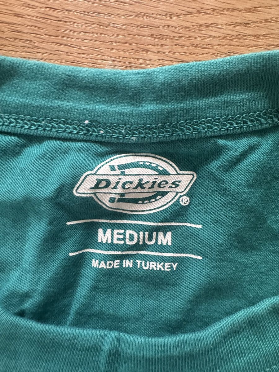 Dickies T-shirt: Dickies Tee, Medium, Green - Perfect for Summer! – Usato da Baar venduto da Julemmen 2