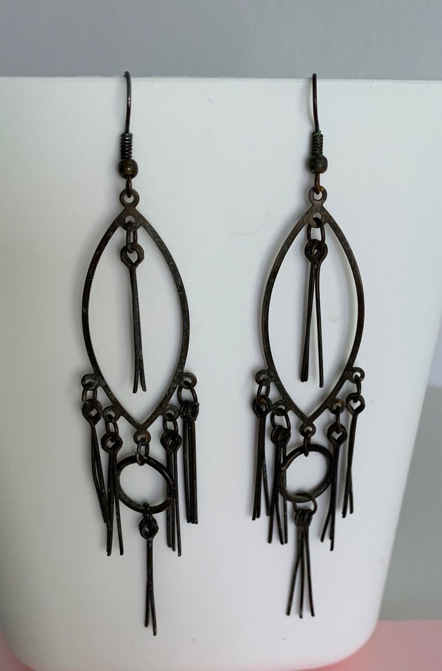 Boucles d'oreille: Hakenohrringe zum Statement/Boho Chic Look - Schnäppchen! – D'occasion à Basel par cat_sq5m