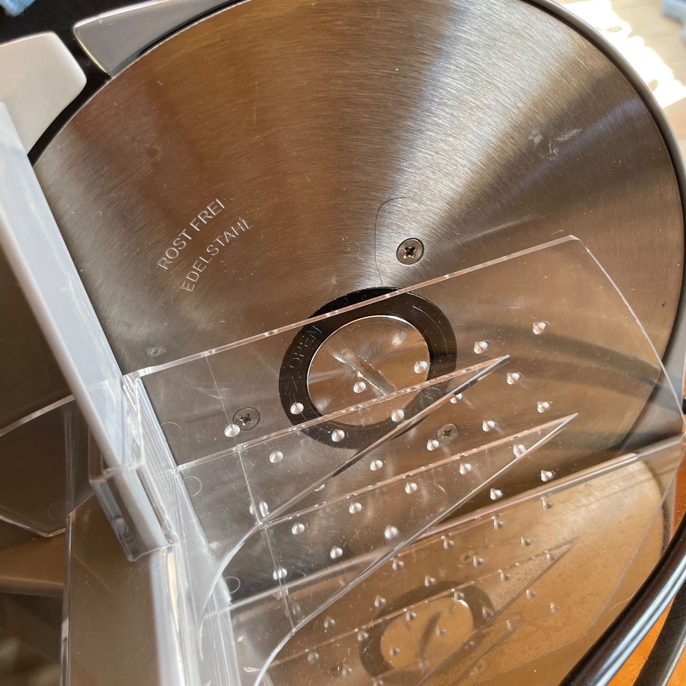 Küchengeräte: Aufschnittmaschine – Gebraucht aus Turbenthal von Bergfeeling 3