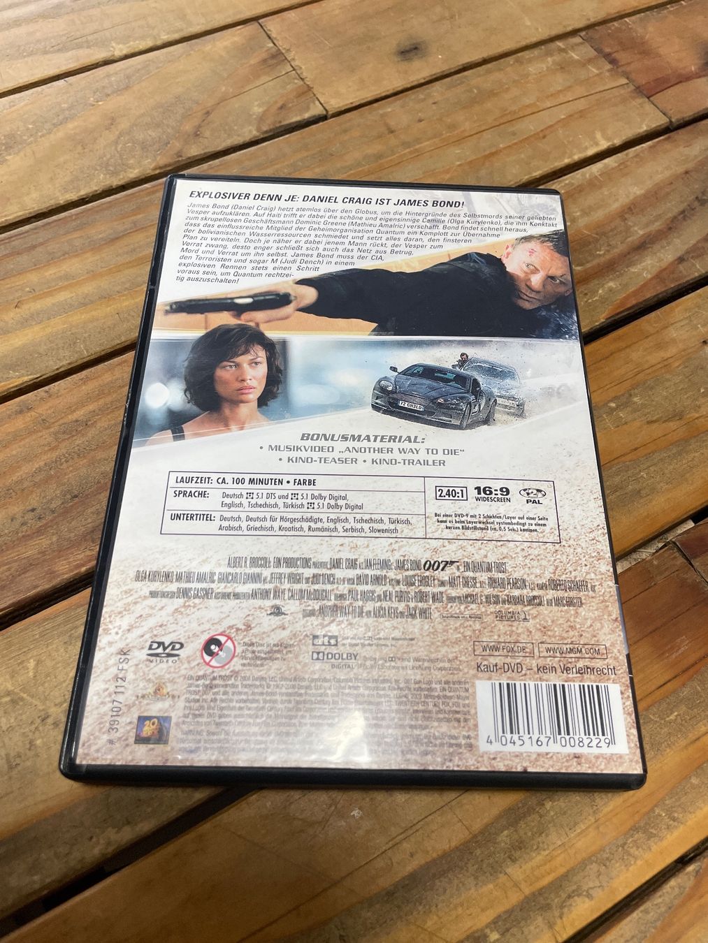 Tous les DVDs: DVD 007 ein quantum trost  (allemand) – D'occasion à moudon par faucheur2 1