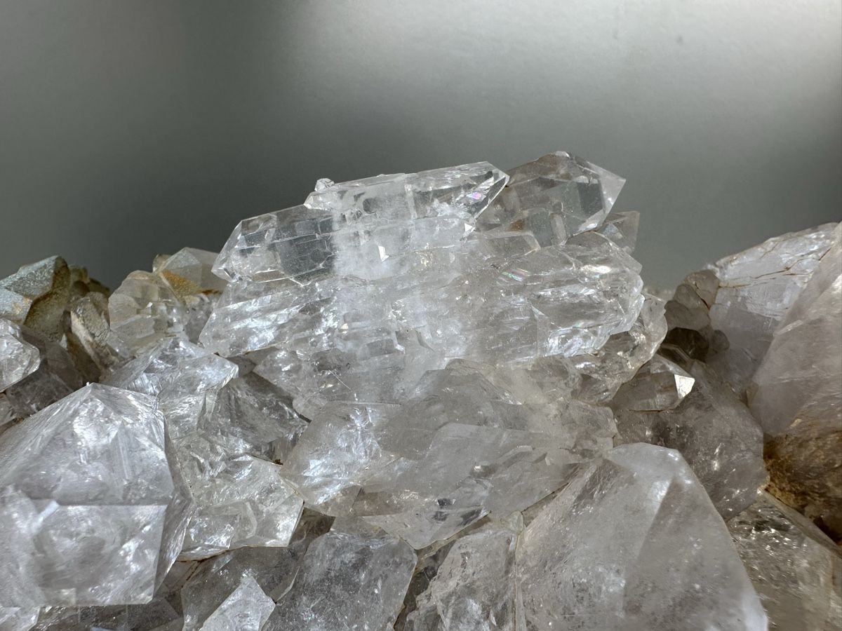 Minerali & Pietre curative: Fadenquarz Val Cavrein – Usato da Oberuzwil venduto da Crystall0 5