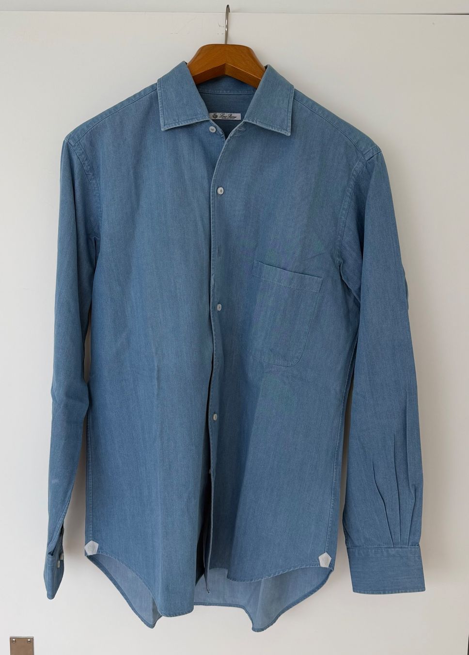 Loro Piana Hemden: Loro Piana Denim Hemd – Gebraucht aus Wallisellen von max.mil