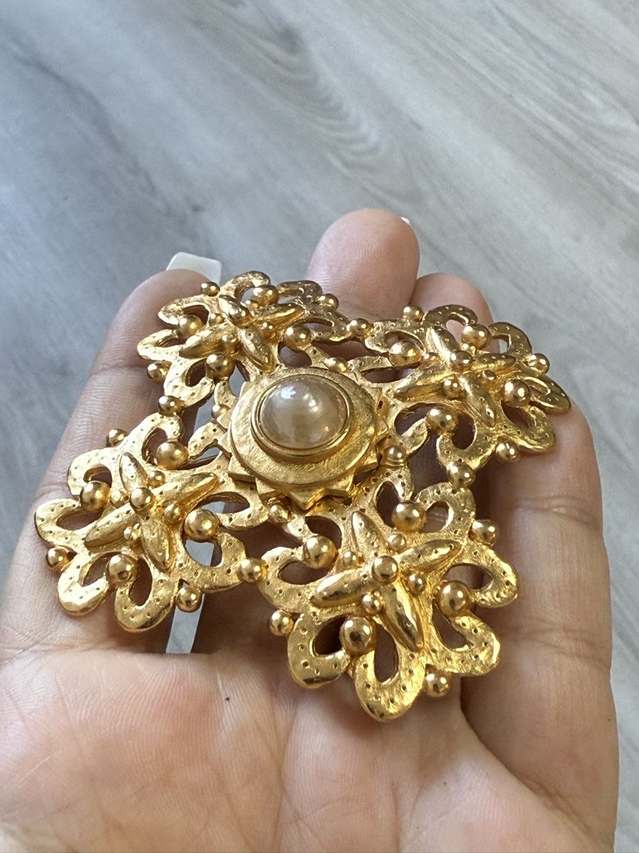 Spille & Fermagli: Broche & pendentif Balenciaga – Usato da Lausanne venduto da Mode_350 2