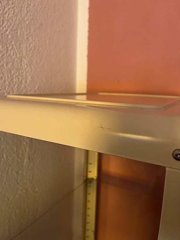 Vitrinen: Fabrikör Vitrine beige – Gebraucht aus BERN von man_za765 2
