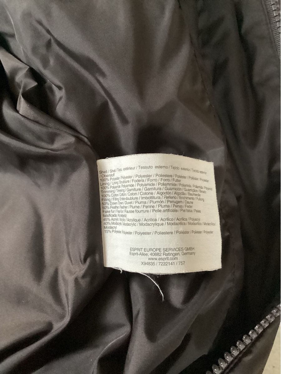 Esprit Giacche: Esprit Damen Winterjacke Gr 40 – Usato da Wassen UR venduto da SABDOM 4