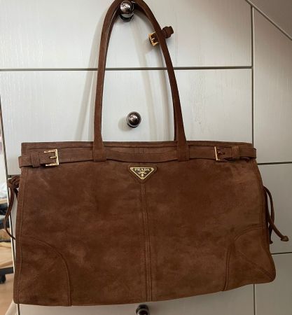 Prada Wildleder Tasche (Bonnie suede tote bag)