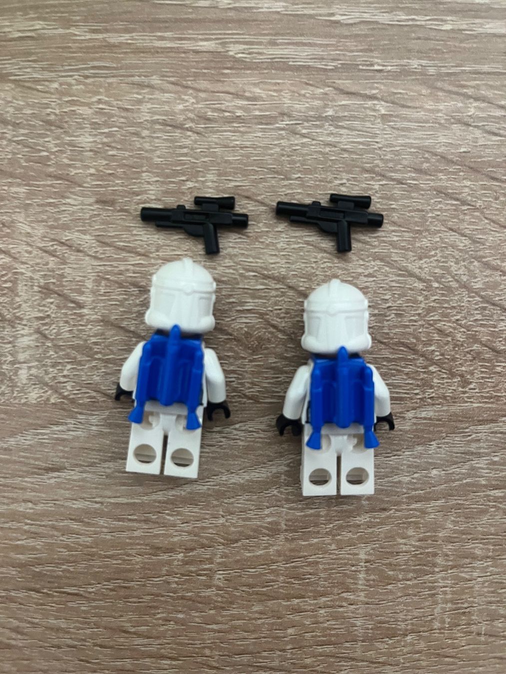 Lego Kit di costruzioni: 2 Lego Star Wars Clone Trooper, 501st, 332nd – Nuovo (secondo la descrizione) da Münchenstein venduto da Marina114 1