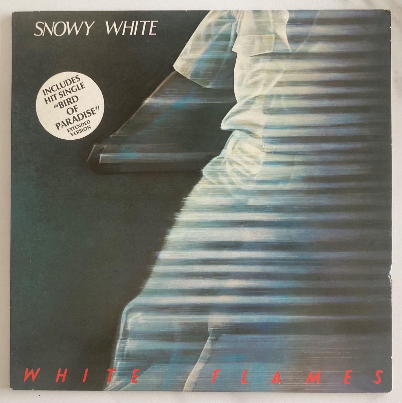 Vinyles: SNOWY WHITE - WHITE FLAMES – D'occasion à Poliez-Pittet par Newtown-Records