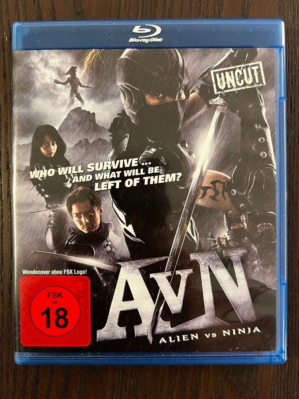 Spielfilme: Alien vs Ninja – Gebraucht aus Zürich von