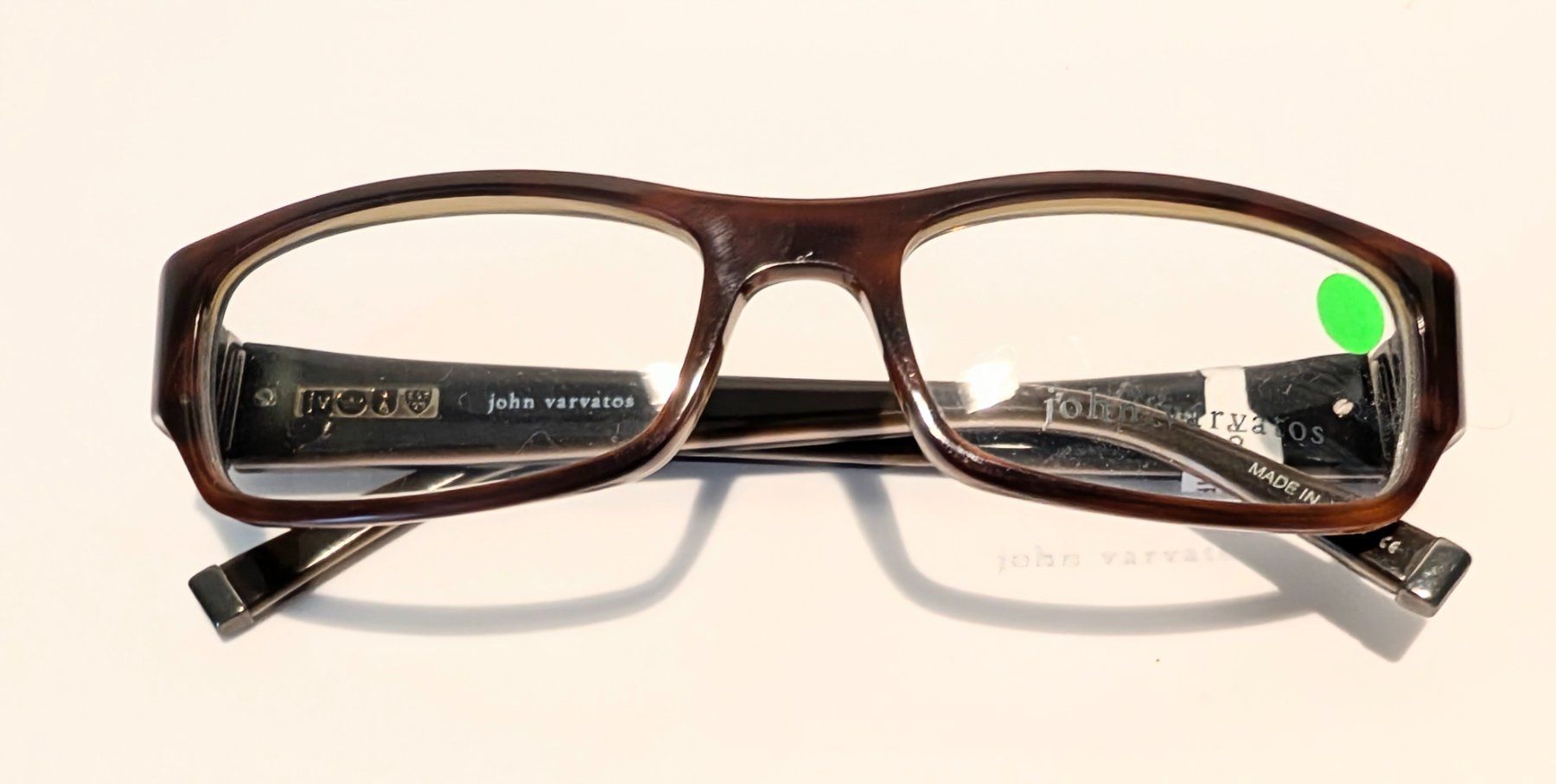Occhiali & Lenti: Brillenfassung John Varvatos – Nuovo e nell'imballaggio originale da Küsnacht ZH venduto da Optiliq