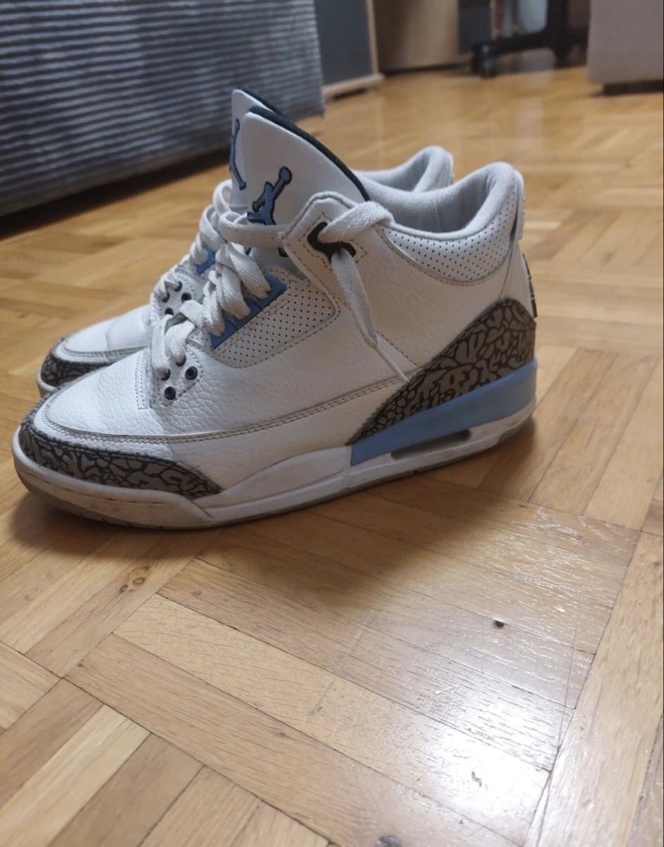 Jordan Chaussures hommes: Jordan 3 Schuhe weiss – D'occasion à Wetzikon ZH par eli_kg9j