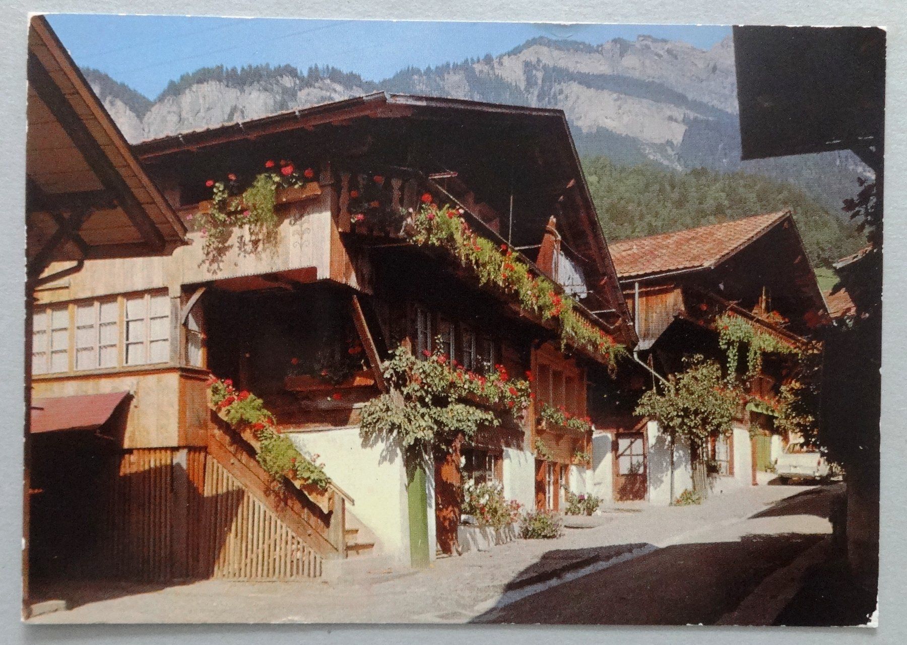 Ansichtskarten: Brienz am Brienzersee, Brunngasse – Gebraucht aus Fétigny von Billy2miny