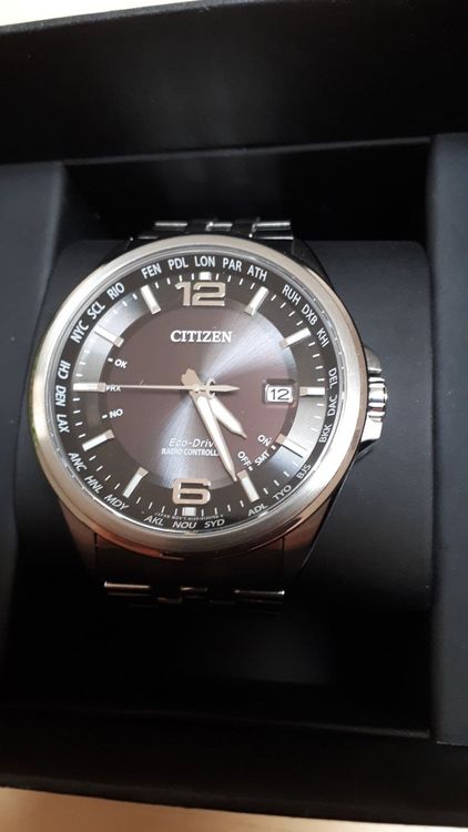Citizen Herren Funkuhr AT8304-57A, Eco-Drive, Edelstahl Grau, Chronograph, 20 ATM