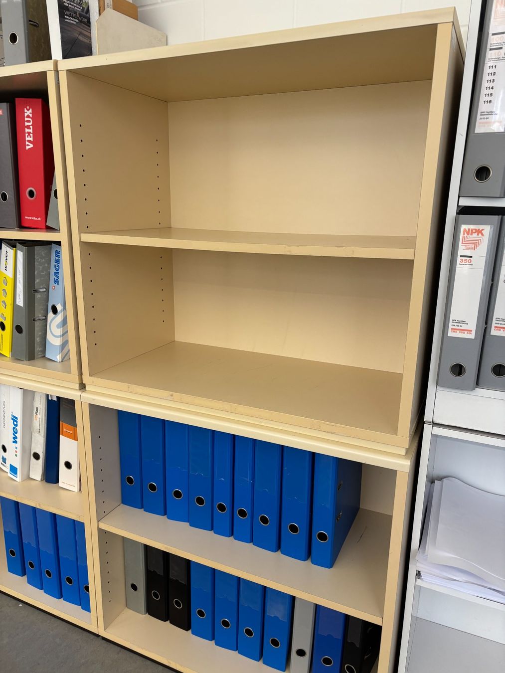 Scaffali: 4 Bücherregale Beige, Racher & Co – Usato da Matzingen venduto da carola71 2