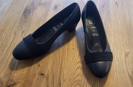 Pumps mit kleinem Absatz, Grösse 38-39
