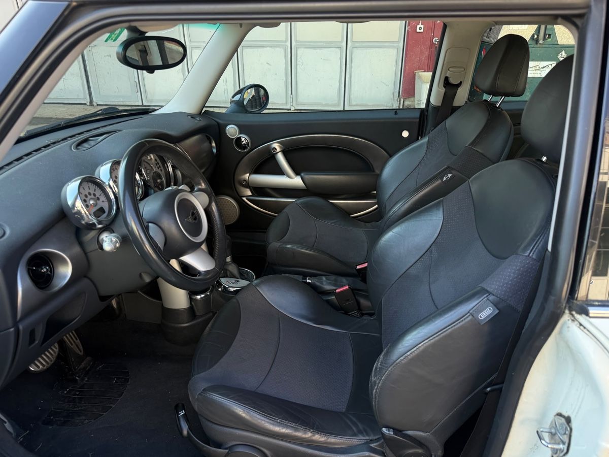 Mini Autos: Mini couper S – Gebraucht aus Näfels von YK_4747K 4