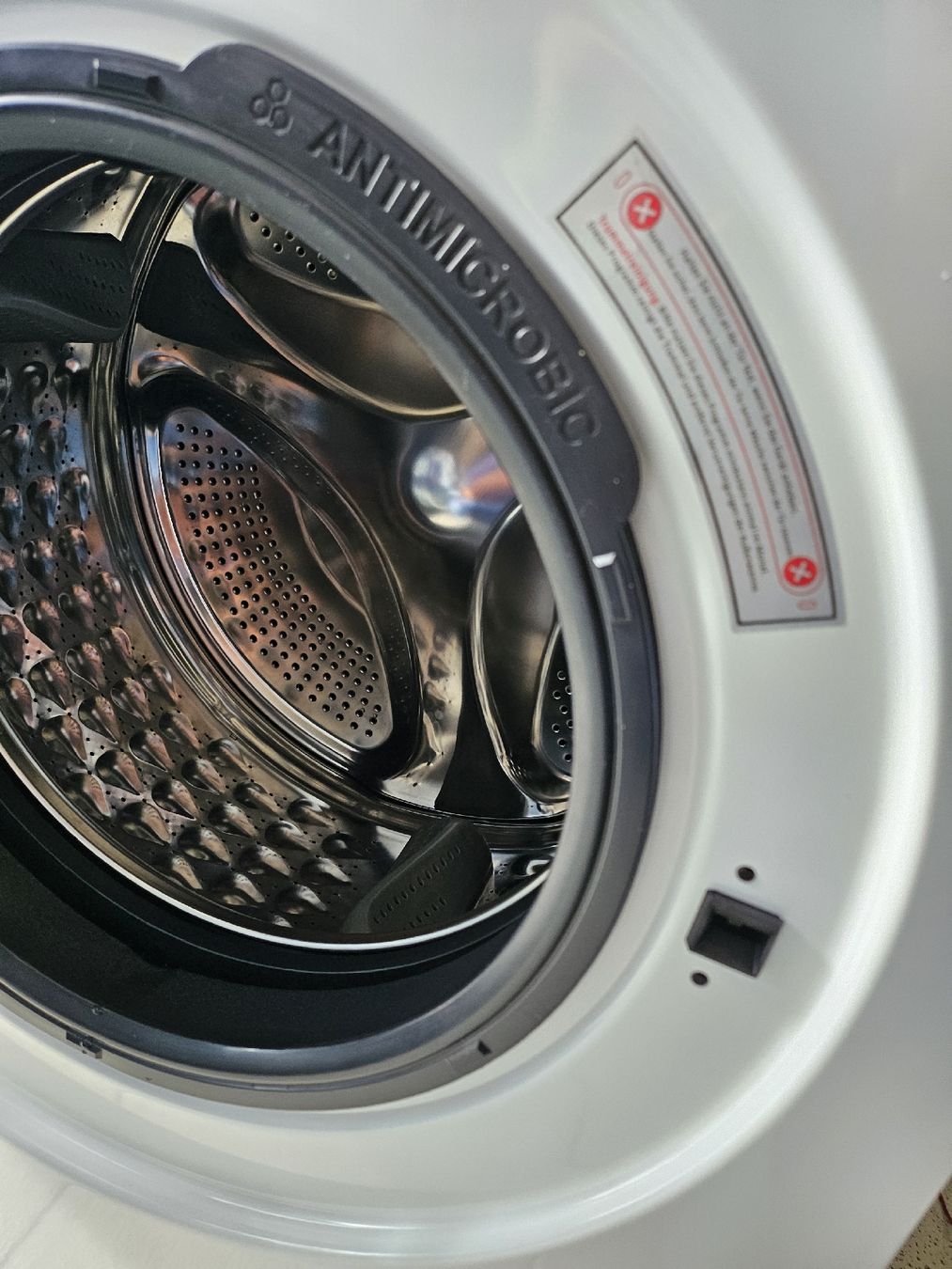Lavatrici: Waschmaschine & trockner kombi – Nuovo (secondo la descrizione) da dulliken venduto da five66 2