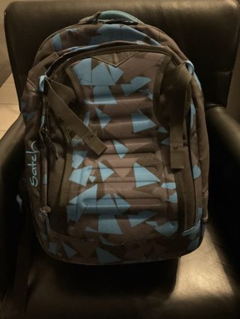 Satch Rucksack blau/grau Rautenmuster guter Zustand
