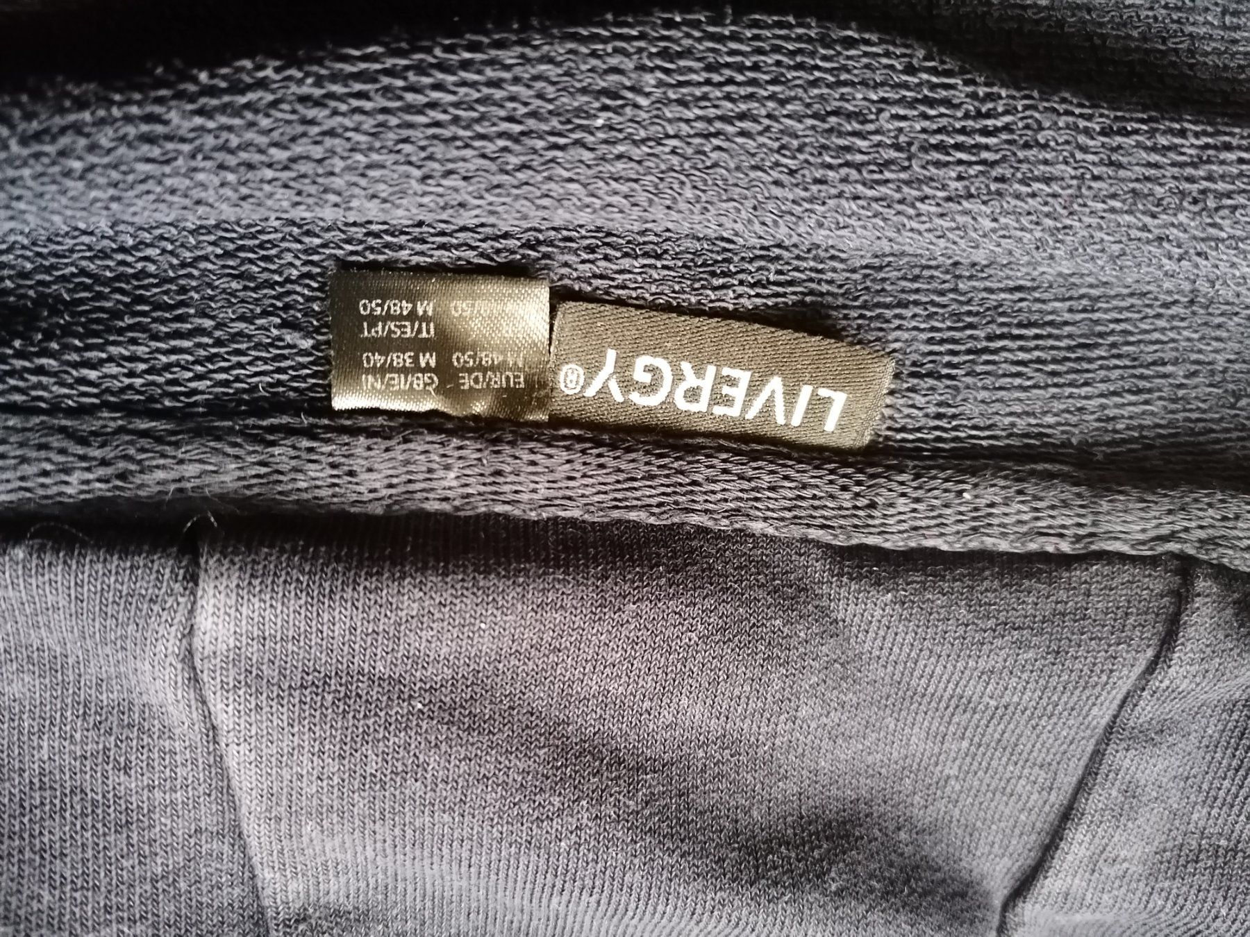Maglioni & Felpe: Herren Sweatjacke Gr. M – Usato da Büttikon AG venduto da Amineah 1